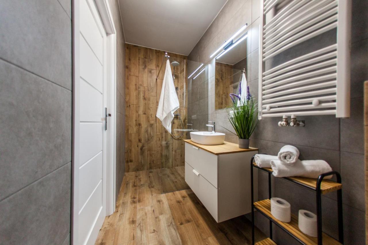 Sloneczna Apartamenty Катовице Экстерьер фото